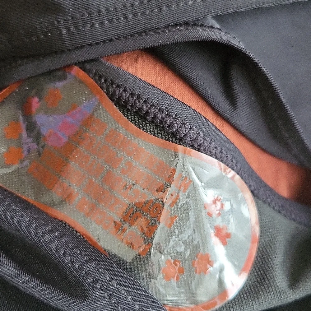 Elegant Black One-Shoulder Swimsuit Brand NEW - Picture 10 of 11